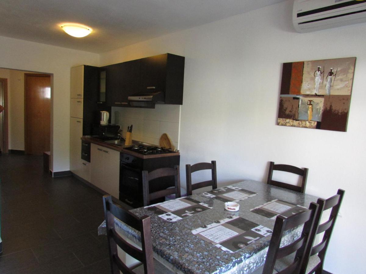Apartment Miaantonia Vrsi Dış mekan fotoğraf